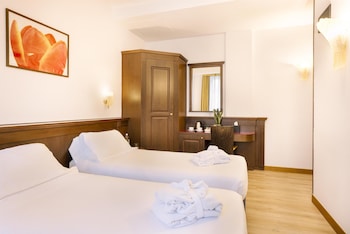 Classic Room, 2 Twin Beds, Non Smoking