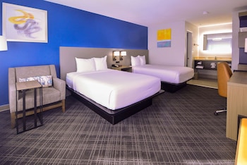 Standard Room, 2 Double Beds, Non Smoking