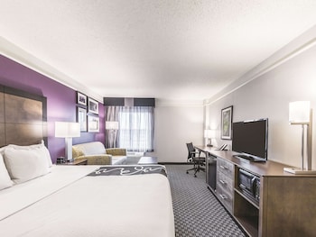 Executive Room, 1 King Bed, Non Smoking