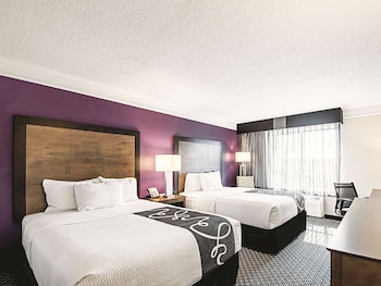 Room, 2 Queen Beds, Accessible, Non Smoking (Mobility Accessible)