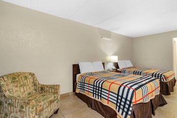 Standard Room, 2 Double Beds, Smoking