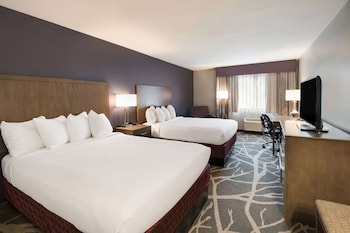 Standard Room, 2 Queen Beds, Non Smoking, Refrigerator & Microwave