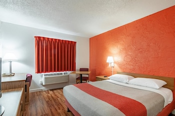 Deluxe Room, 1 Queen Bed, Non Smoking
