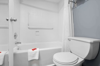 Standard Room, 1 King Bed, Non Smoking, Refrigerator & Microwave