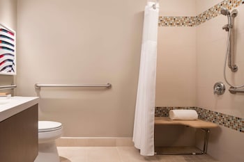 CARIBE RM - MOBILITY ACCESS RI SHWR - 2DBL