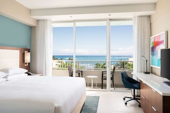 PREMIUM SUITE - PANORAMIC GARDEN VW - 1KNG