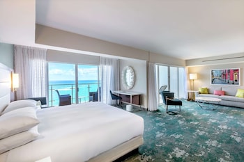 2 BEDROOM BI-LEVEL PREMIUM SUITE- 1KG/2DBL