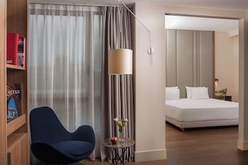 Premium Room (Extra Bed 2 Ad + 1 Ch)