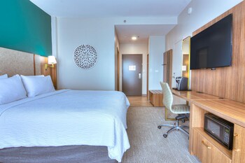 Standard Room, 1 King Bed