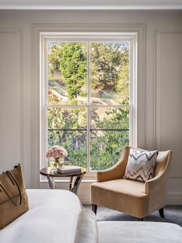 One-Bedroom Suite City
