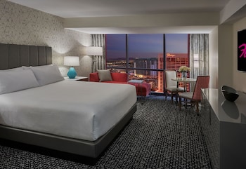 Flamingo Executive Room, 1 King, Habitat Tower