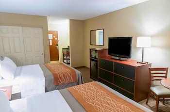 Standard Room, 2 Queen Beds, Non Smoking