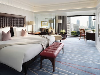 Authors' Suite Twin