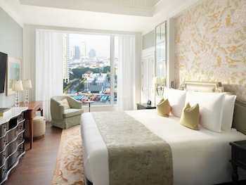 Chao Phraya Suite King