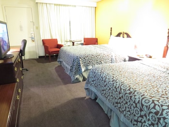 Room, 2 Queen Beds, Non Smoking