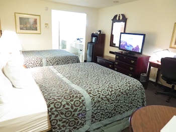 Room, 2 Queen Beds, Non Smoking
