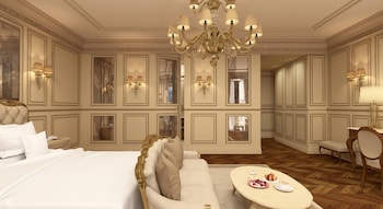 Junior Suite, 1 Queen Bed, Non Smoking