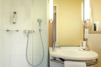Standard Room, 2 Twin Beds