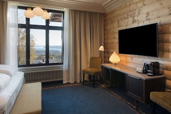Superior Room, 1 King Bed (Plus)