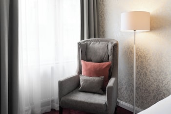 Classic Room, 1 Queen Bed