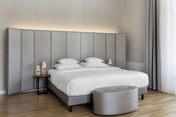 Junior Suite, 1 King Bed
