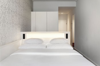 Classic Room, 1 Queen Bed