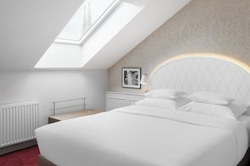Classic Room, 1 Queen Bed