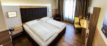 Standard Double Room Single Use, 1 Double Bed (Air Conditioning)