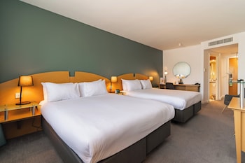 Standard Room, 2 Double Beds