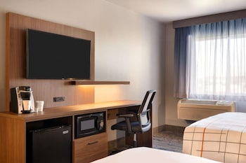 Studio, 2 Queen Beds, Accessible, Non Smoking (Mobility)