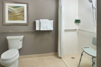 Room, 2 Queen Beds (Mobility/Hearing Access, Roll-In Shwr)