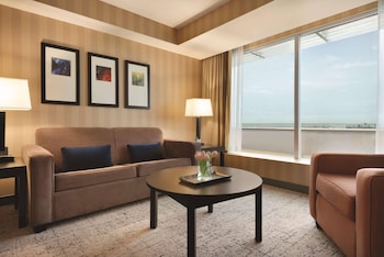 Suite, 1 King Bed, Non Smoking (Penthouse)