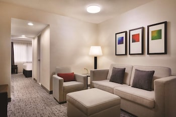Suite, 1 Bedroom, Non Smoking (King with Sofa bed)