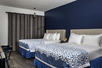 Queen Room, 2 Queen Beds, Accessible, Non Smoking