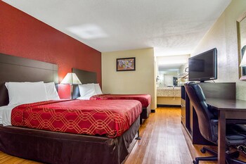 Standard Double Room, 2 Double Beds, Smoking