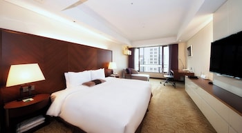 [Pick-Up/Drop-Off PKG (Gimpo Airport)] Premium King