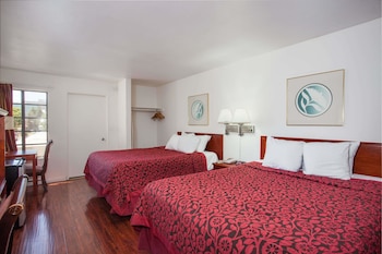 Suite, Multiple Beds, Non Smoking (First Floor)