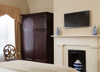 Deluxe Room, 1 King Bed