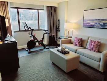 Suite, 1 Bedroom (Peloton)