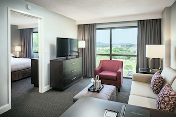 Suite, 1 King Bed