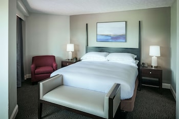 Executive Room, 1 King Bed, Corner