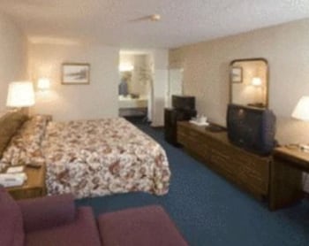 Standard Room, 1 King Bed