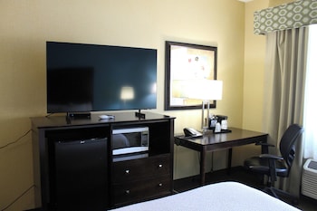 Room, 1 King Bed, Accessible, Non Smoking (Hearing)