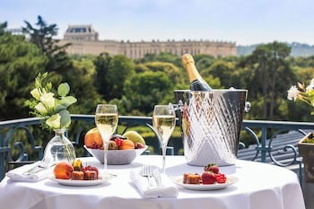 Suite, 1 King Bed (Terrasse Suite, Palace 5 Star)