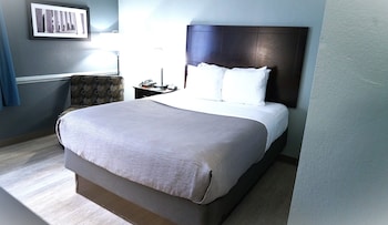 Standard Room, 1 Queen Bed, Smoking