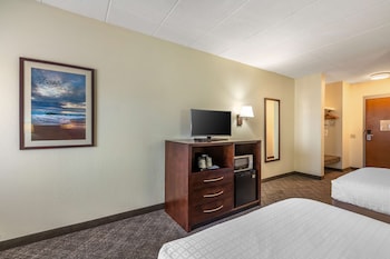 Standard Room, 2 Double Beds, Non Smoking, Refrigerator & Microwave