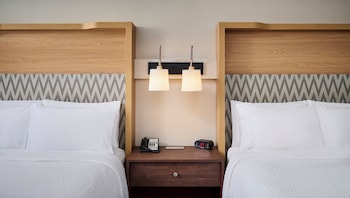 Standard Room, 2 Queen Beds