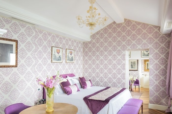 Signature Suite, Lagoon View (Jules Verne)