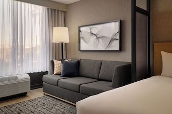 Room (2 Dble Beds with Sofa Bed, High floor)
