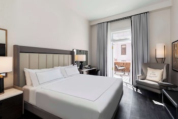Room, 1 King Bed, Pool View (Cabana)
